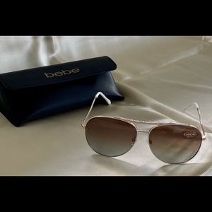 Bebe Aviators sunglasses W/ Case NWT White & Gold